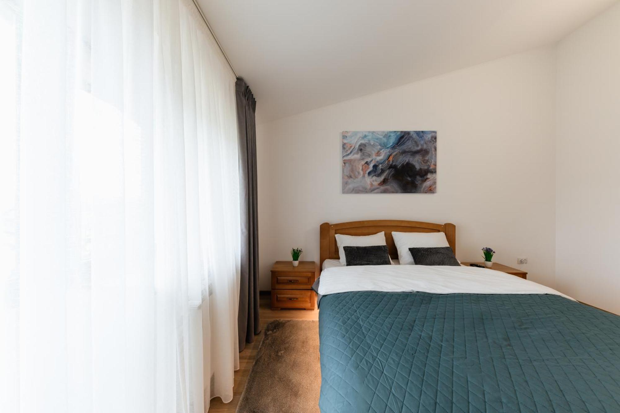 Luxury Apartments Uzhorod Exterior foto